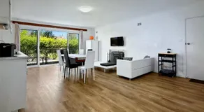 MARINE HOUSE 2 bedroom house - Image 2