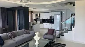 Luxury penthouse with amazing sea view first row - Image 2