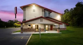Red Roof Inn Mansfield - Image 2