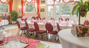 Logis Hotel-Restaurant "Auberge Le Petit pont" - Image 3