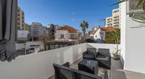 Zizas House T2 Palace - Image 4