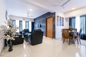 Nr Mumbai Airport 2 Bedroom (Pvt Rooms) - Image 3