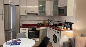 Rincón acogedor descubre la ciudad - Image 2