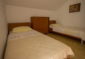 Apartment DJ A2 žuti Zdrelac, Island Pasman - Image 3