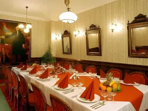 Lafayette - Image 2