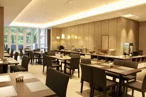 HeyHotels - Image 2