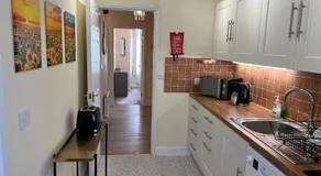 Glastonbury High Street Sanctuary- 2 BD, sleeps 3 - Image 3