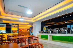 Lavande Hotel Pixian Shudu Wanda Plaza - Image 5