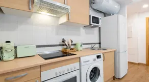 WintowinRentals Superb New-look Apartment - Image 3