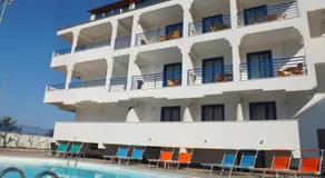 Hotel Yria - Image 5