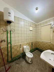 AM shared room - Image 4