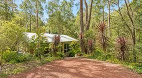 River Reach Chalet - Cosy Forest Hideaway - Image 3