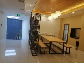 Lanxi Light Luxury Cinema Hotel (Zunyi Ningbo Road Branch) - Image 4