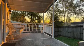 Sunset Lounge Guesthouse - Image 5