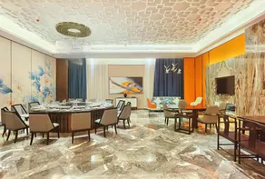 Nantong Romantic International Hotel - Image 5