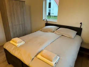 Luxe Stay with Sauna  Garden - Image 1