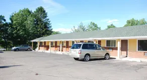 Mount Laurel Motel - Image 5