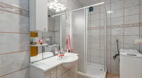 Vrtin Vineyard Family Retreat - Happy Rentals - Image 2
