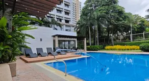 Golden Luxe Staycation Studio - Image 5