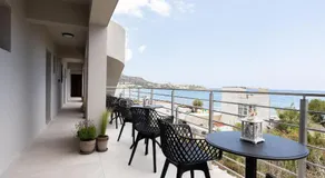 Niro Beachfront Living - Image 4