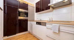 NaturOase, Moderne Architektur - Arbeitsplatz - Klimaanlage - Parkplatz - Waschmaschine - Image 5