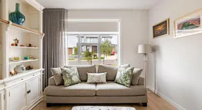 Luxury Sunbury Retreat - Image 2