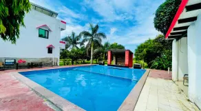 Private farmhouse Gurgoan - Image 4