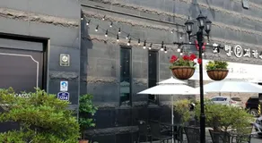 Picasso Hotel - Image 3