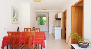 Apartments & Room Eva Slano - Image 3