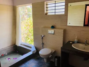 Entire place with a 360' magnificent view - Image 4