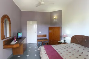 Guest House Near by IGI Airport - Image 3