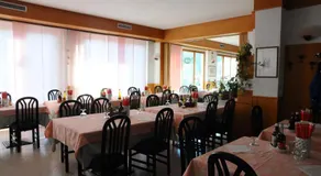 Hotel Cristina - Image 2