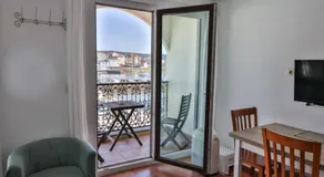Apartamentos Arnela - Image 2