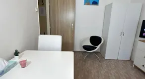 Peaceful apartment - centre in 10 min - Image 3