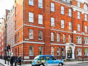 BLOOMSBURY APARTMENTS - Image 5