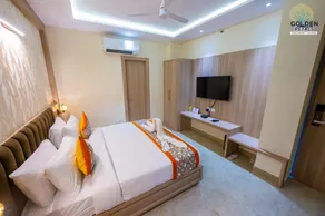 Hotel Golden Petals - Image 2