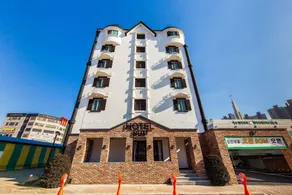 Jeongju Ochang Hotel Bom - Image 4