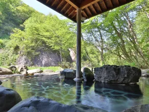 Kiriake Riverside House - Image 2