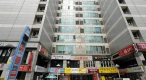 Kozy House in Gangnam - Image 5