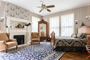 Vrooman Mansion Bloomington - Image 2