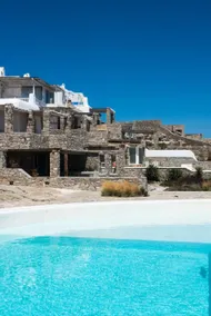 Gorgeous villa w ocean views and shared pools! - Image 4