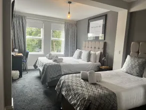 Laurel Bank Hotel - Image 2