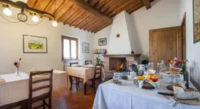 Agriturismo Amina, Winery & Hiking - Image 5