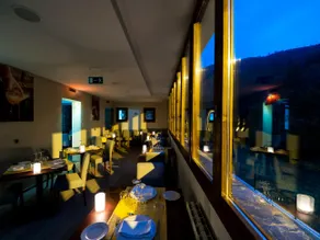 Hotel Rural Las Montañas de Pumar - Image 3