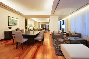 City Garden Grand Hotel - Image 3