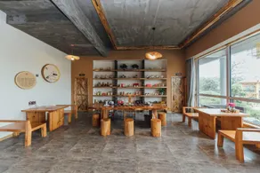 Fanpu Mountain Residence - Image 3