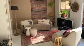 Cosy House - Image 2