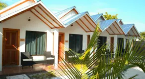 Holiday Cottage Thoddoo, Maldives - Image 3