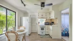 Luxury 8BR Entire Mini-Resort with Heated Pool, Tiki Bar - Tropical Paradise Near Beach! - Image 3