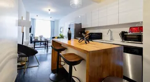 E10-1 Designer East Village Townhouse 1BR - Image 5